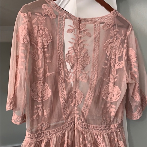 Lacy mauve sundress - Picture 3 of 3